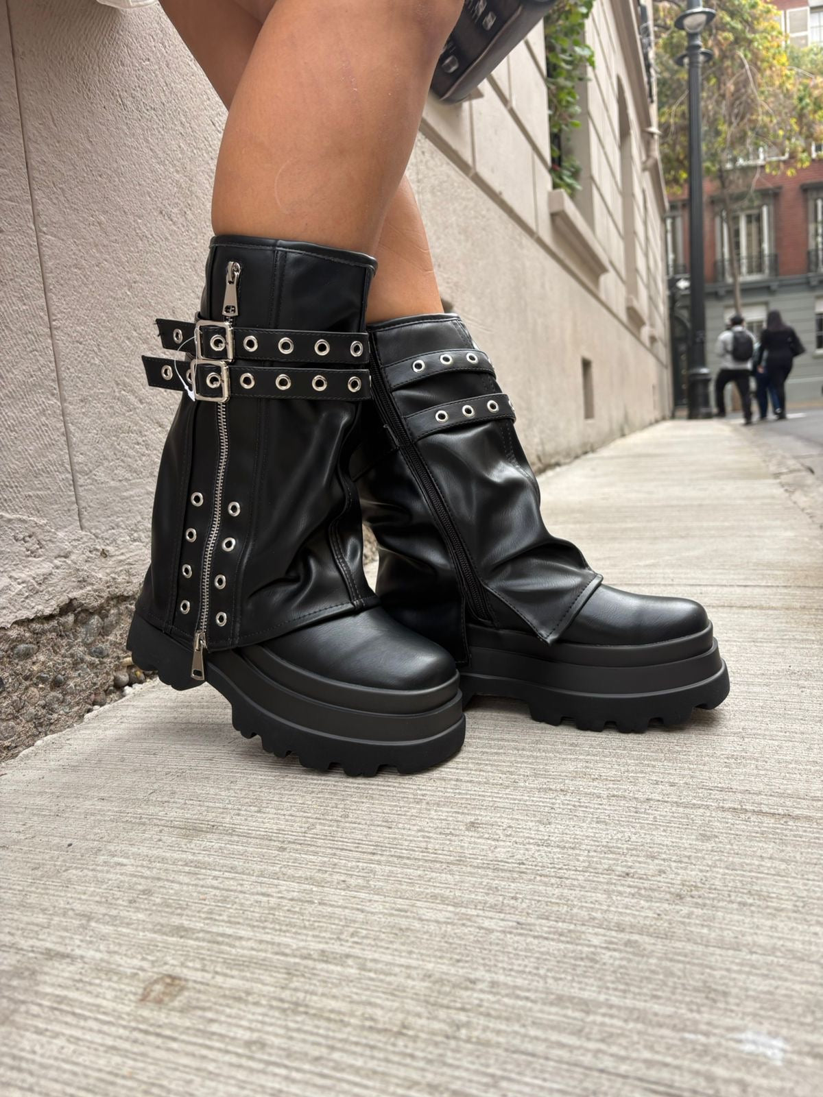Bota Roma Negra